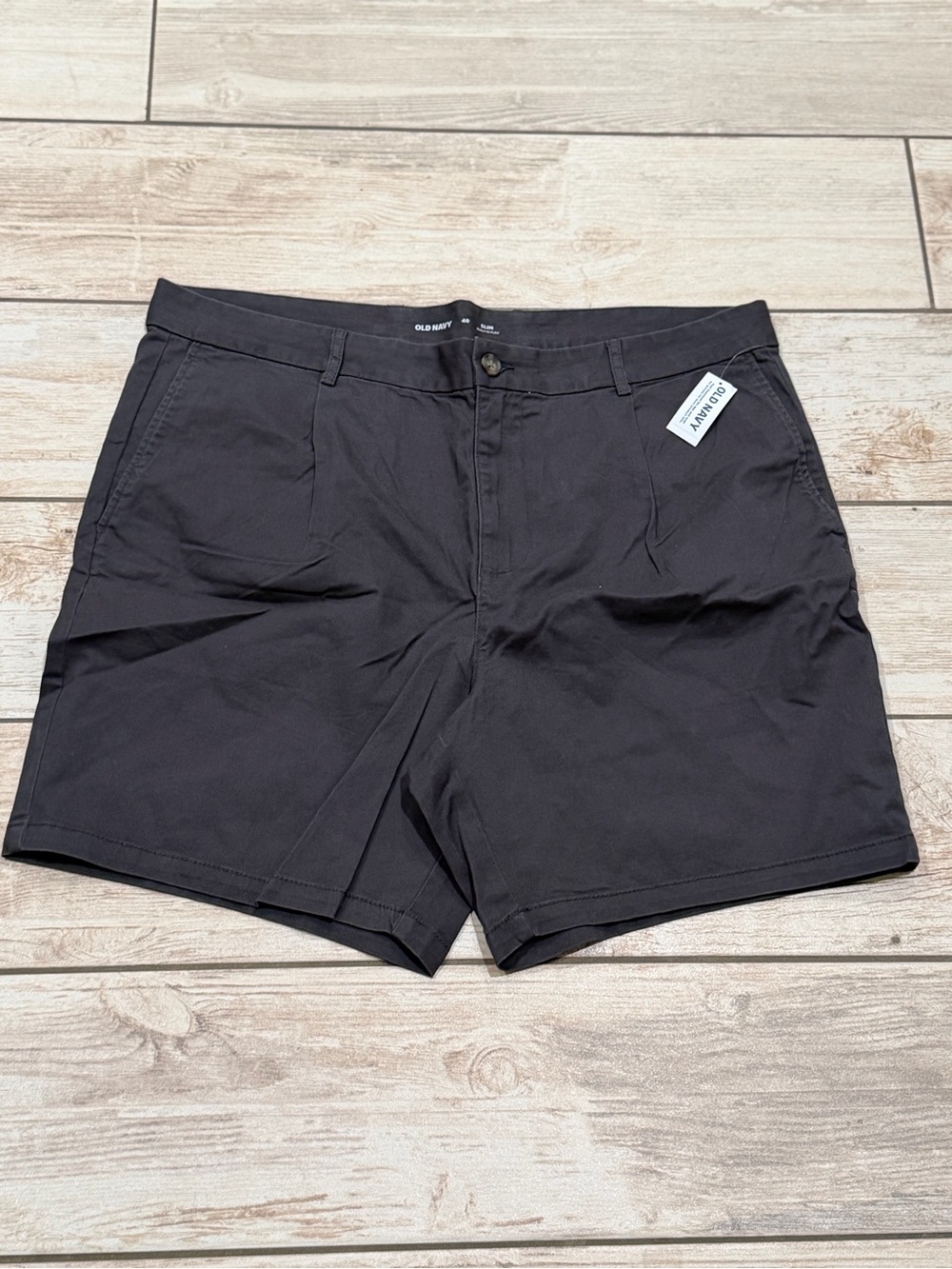 Old Navy Men's Black Flat-Front Chino Shorts